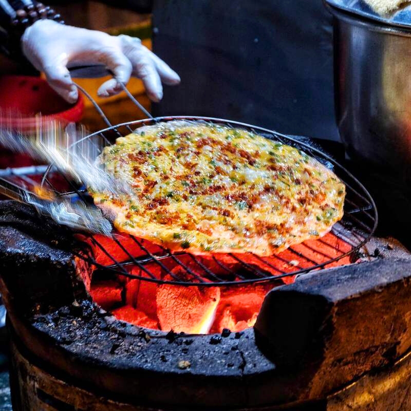 Banh Trang Nuong (Pizza vietnamienne)