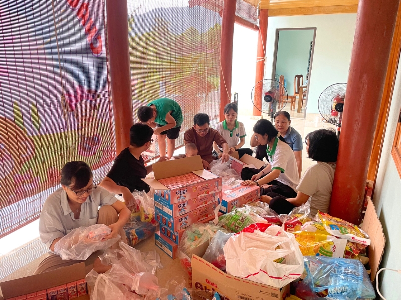 L’équipe de Horizon Vietnam a préparé des cadeaux pour les enfants à l’occasion de la Journée internationale de l’enfance le 1er juin