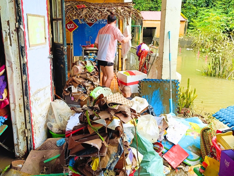 Les habitants s’unissent pour restaurer les lieux endommagés