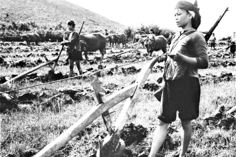 La femme vietnamienne à l’époque du Đổi Mới : moderne, active et actrice du renouveau national