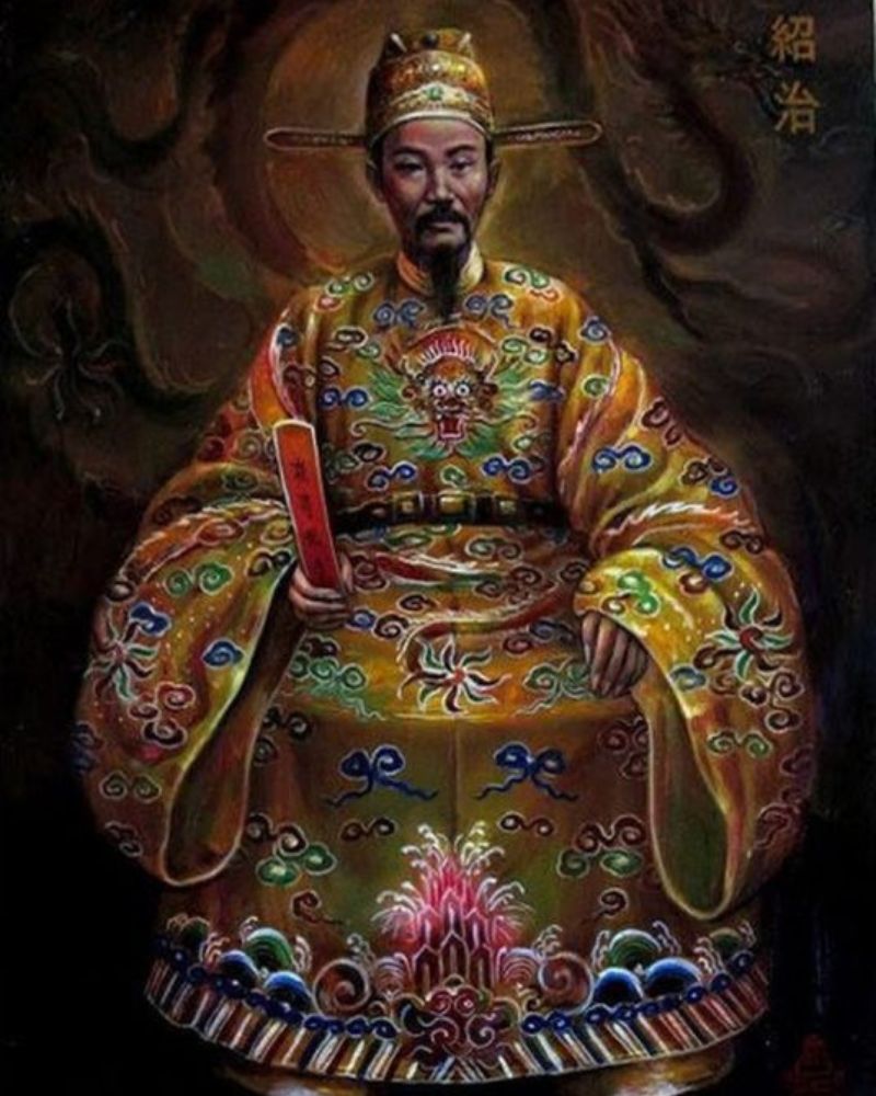 Thiệu Trị – Fils de Minh Mạng, il poursuivit la centralisation du pouvoir tout en protégeant les traditions confucéennes